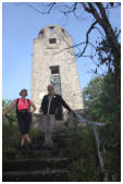 Auf dem Gipfel der Hohen Acht steht seit 1909 der Kaiser-Wilhelm-Turm